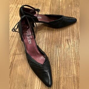 Moda Spana Women’s Black Leather d’Orsay Style Pump with Ankle Strap Size 7.5